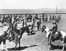 5469-9 Indians making their attack on the railroad - unknown film 5469-009