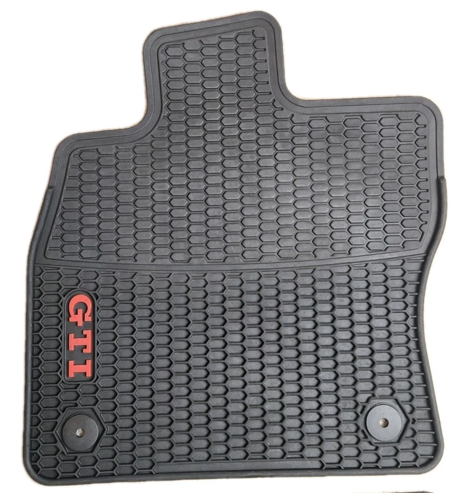 Alfombrilla Original Volkswagen Monster con Logo GTI Rojo (Clip Redondo) 1K1-061-550-041 Foto 3 de 4
