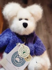 1999 Boyds Bear 20th Anniversary White w/Blue Sweater Jointed Limbs 9" Plush TAG