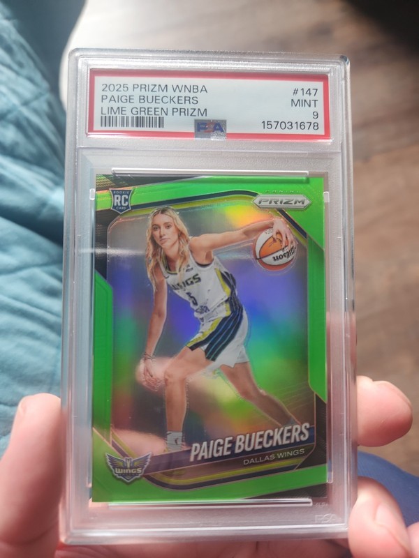 2025 Panini WNBA Prizm Paige Bueckers RC Lime Green Rookie #/225 PSA 9