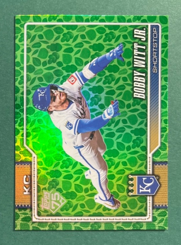 2026 TOPPS SERIES 1 HOLIDAY PARALLELS GREEN FOIL & POLKA DOT YOU PICK LIST - Picture 27 of 33