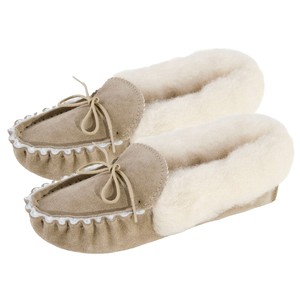 ladies sheepskin moccasin slippers