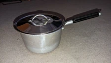 Vintage Large Enterprise Quality Cookware  Aluminum 10 Gauge Pot With Lid
