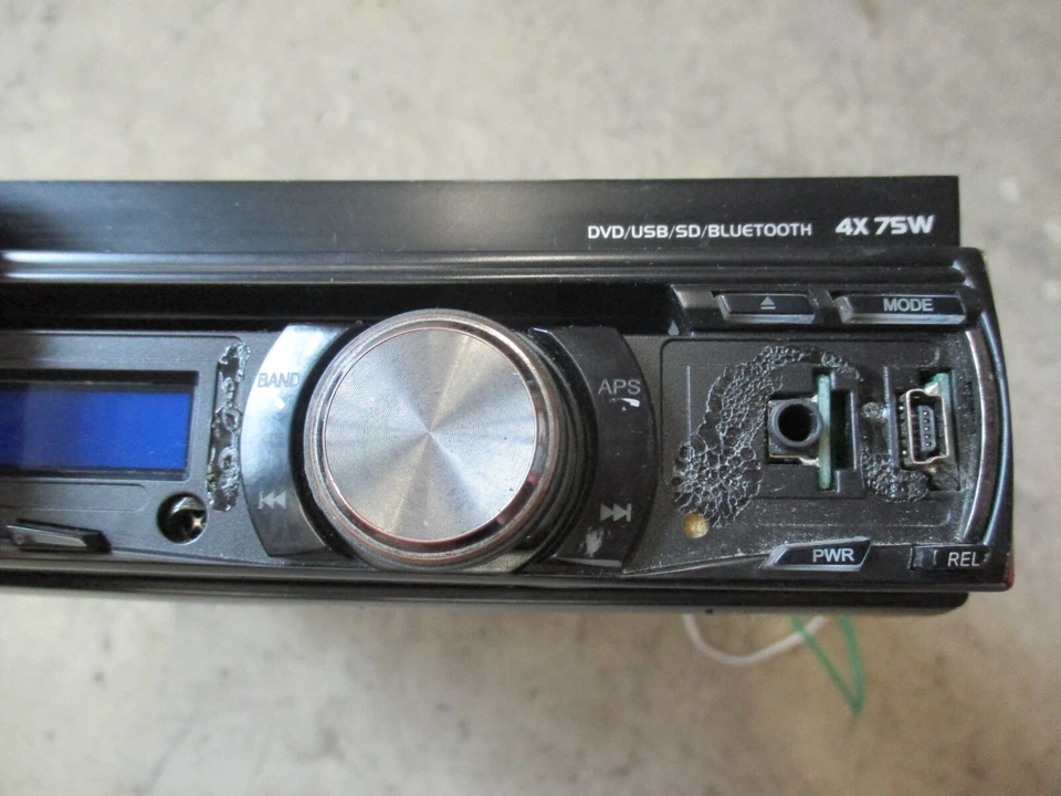 Autoradio CALIBER RDD 571BT DVD USB SD BLUETOOTH Radio Tuner CD Spieler - Bild 4 von 4