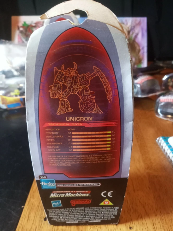 Optimus Prime, Unicorn Complete 3 Inch Titanium series Transformers. Diecast nib - Image 3 of 4