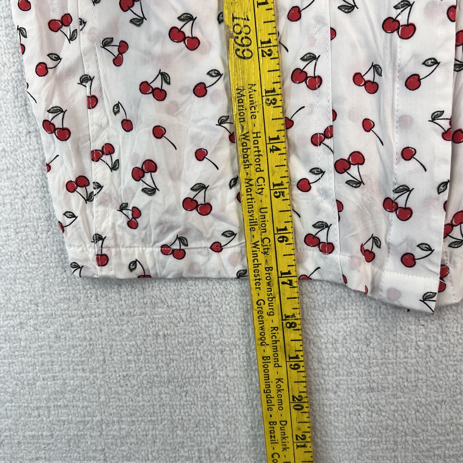 Love Notes Cherry Print Cropped Button Up Top Wom… - image 4