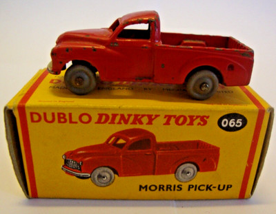 DUBLO DINKY TOYS 065 RED MORRIS PICK-UP TRUCK