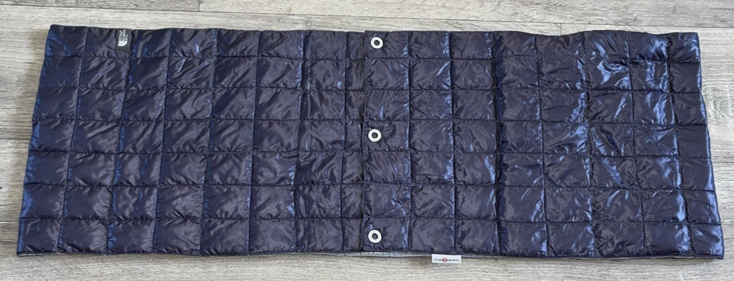 THE NORTH FACE PURPLE THERMOBALL SNOOD NECK WARMER UNISEX WITH ZIP POCKET (A7)
Opens in a new window