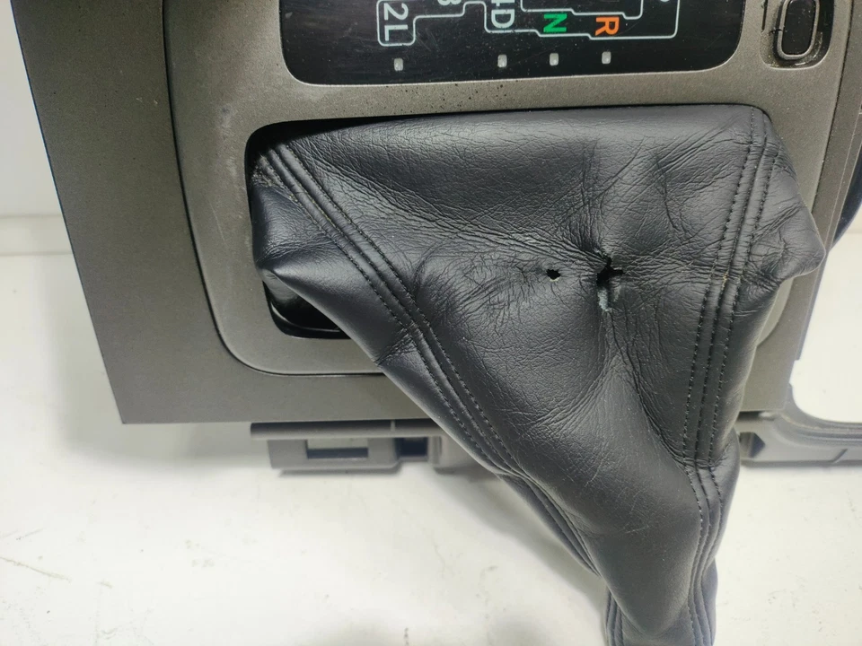 LEXUS GX470 2003-2009 CONSOLA CENTRAL PALANCA DE CAMBIOS BISEL CUBIERTA PANEL 58804-60320 Foto 2 de 4