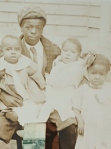 Antique African American Photos* BLACK EXCELLENCE * FAMILY LOVE ❤️