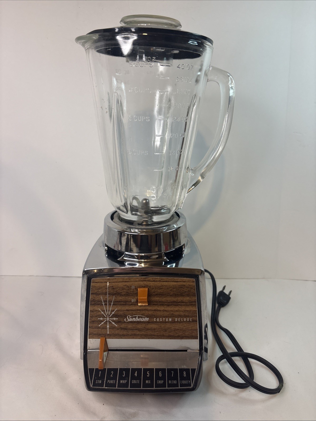 Sunbeam Custom Deluxe 8-Speed Blender Vintage 1960s Blender 