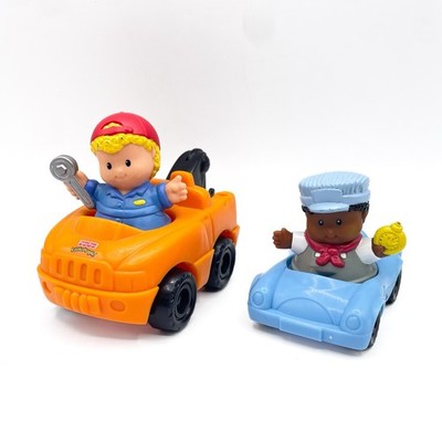 Fisher Price Little People Wheelies Car Roadside Helper Tow Truck Conductor Lot