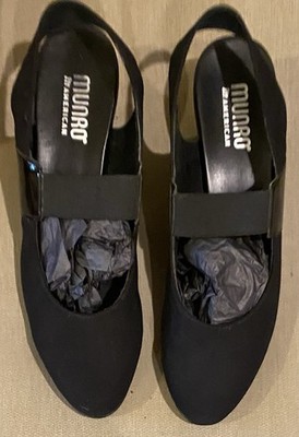 Munro Ella Fabric Slingback Black Heel Pump US7.5N W/ Original Box