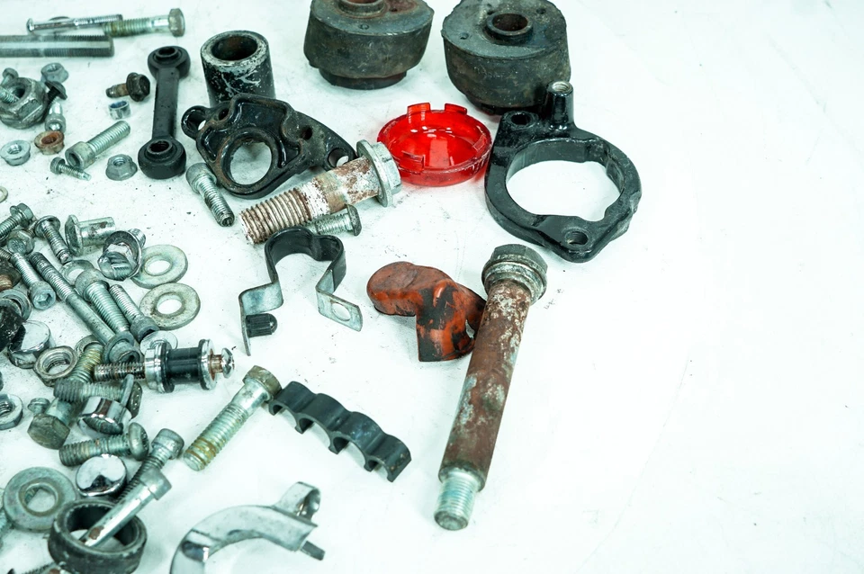 07 Espaçadores Harley Sportster Custom XL1200C OEM diversos kit de parafusos de ferragens 1400 - Imagem 2 de 4