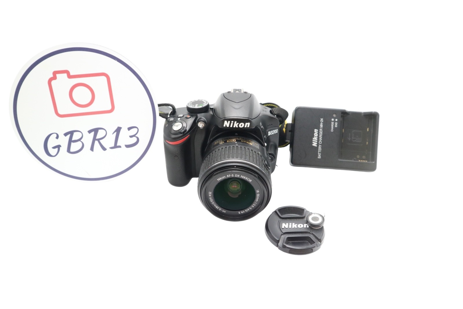 Nikon D3200 DSLR Camera 24.2MP with 18-55mm, Shutter Count 5042, Good Condition