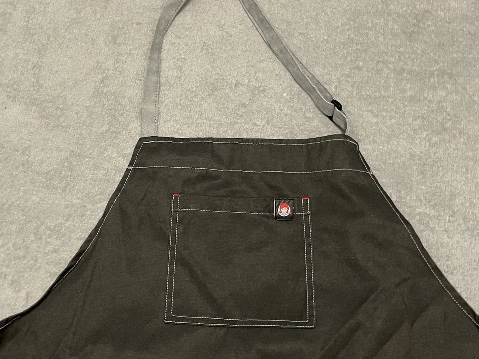 Delantal de trabajo gris Wendy's Employee OS Barco Uniformes Foto 4 de 4