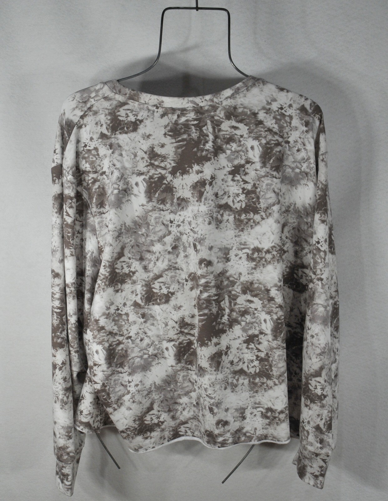 Under Armour Sweatshirt Women's Plus 2X loose fit Rival Terry Printed Ghost NWT thumbnail 3