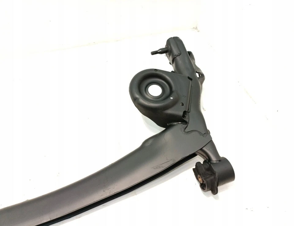 2004 2005 2006 2007 2010 Toyota Sienna Rear Loaded Axle Beam Crossmember AWD 2WD - Image 2 of 4