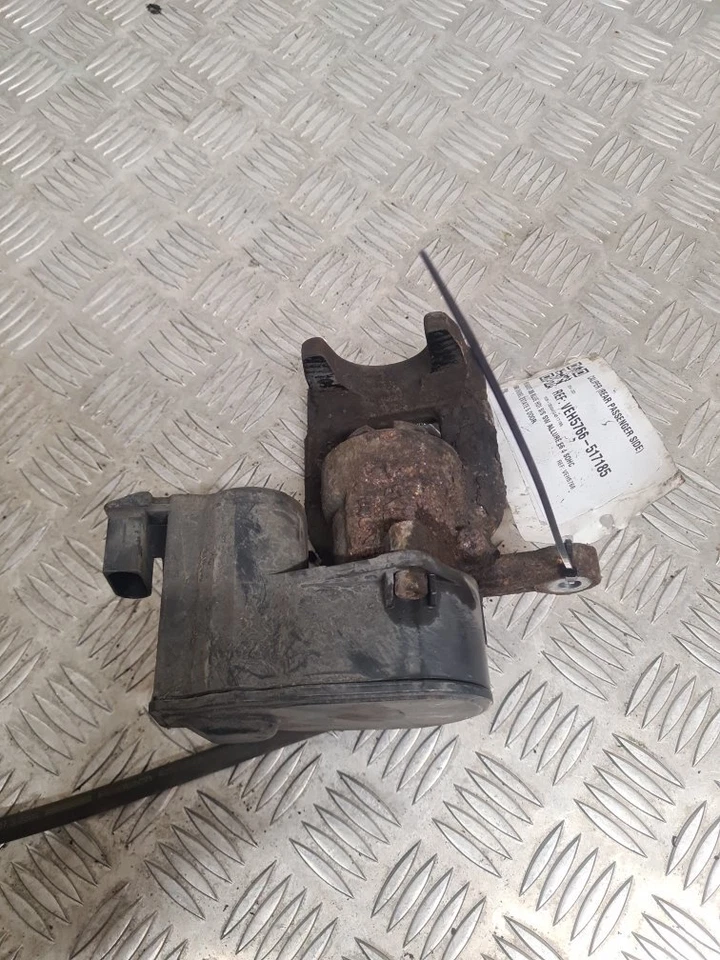 PEUGEOT 308 PINZA AZUL (LADO PASAJERO TRASERO) 0204749603-AJ 14-21 Foto 2 de 4