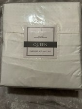 4 Piece White Microfiber Queen Sheet Set Squares Soft Bed Wrinkle Resistant NEW 