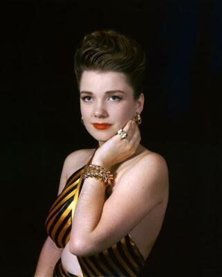 Anne Baxter - Star Portrait Magnet