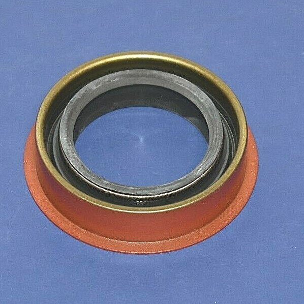 GM Hydramatic 400 TH400 Automatic Transmission Extension Housing Oil