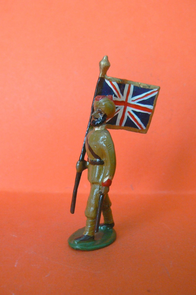 KINDER MÉTAL ANCIEN 5 Figurines Soldats De L'armee Prussienne Vintage