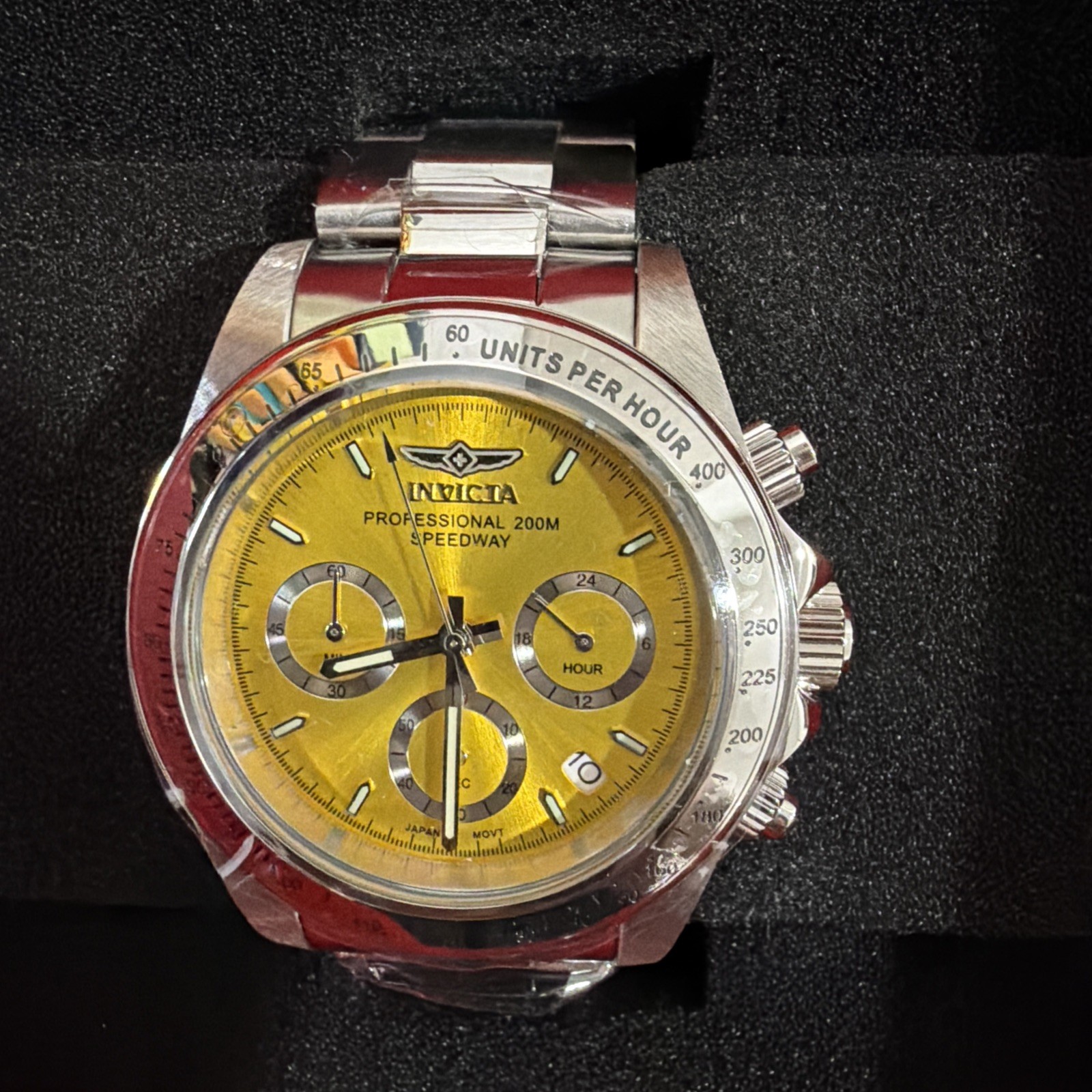Invicta Speedway 39.5mm Stainless Steel Case and Band with Y