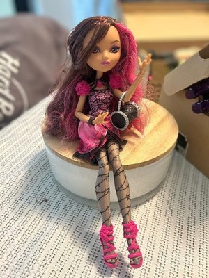 ever after high briar beauty doll