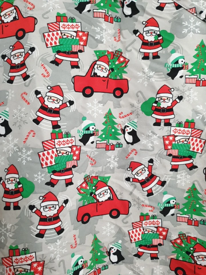 Divine Curves Women's Scrub Top Santa Clause & Penguin Size 1X NWT - Image 4 of 4