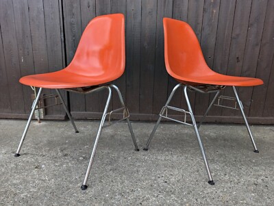Herman Miller Charles Eames Fiberglas Dining Chair Orange 1960s Original