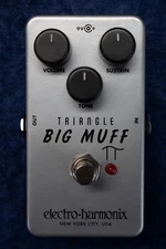 Electro-Harmonix Big Muff Pi Guitar Effects Pedal