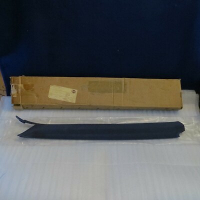 NOS OEM Nissan Maxima 1986-1988 76912-42E13 GARNISH-WINDSHIELD TRIM PILLAR LH BL