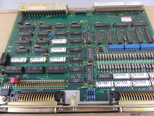 Siemens 6FX1118-4AA01 Sinumerik Décolleter / Module de Sortie - Photo 2 sur 5