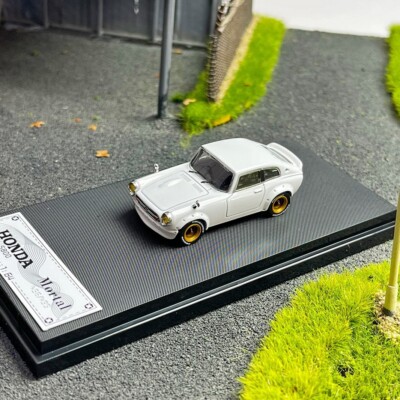 Mortal 1/64 Scale S800 White Diecast Car Model Toy Collection Gift