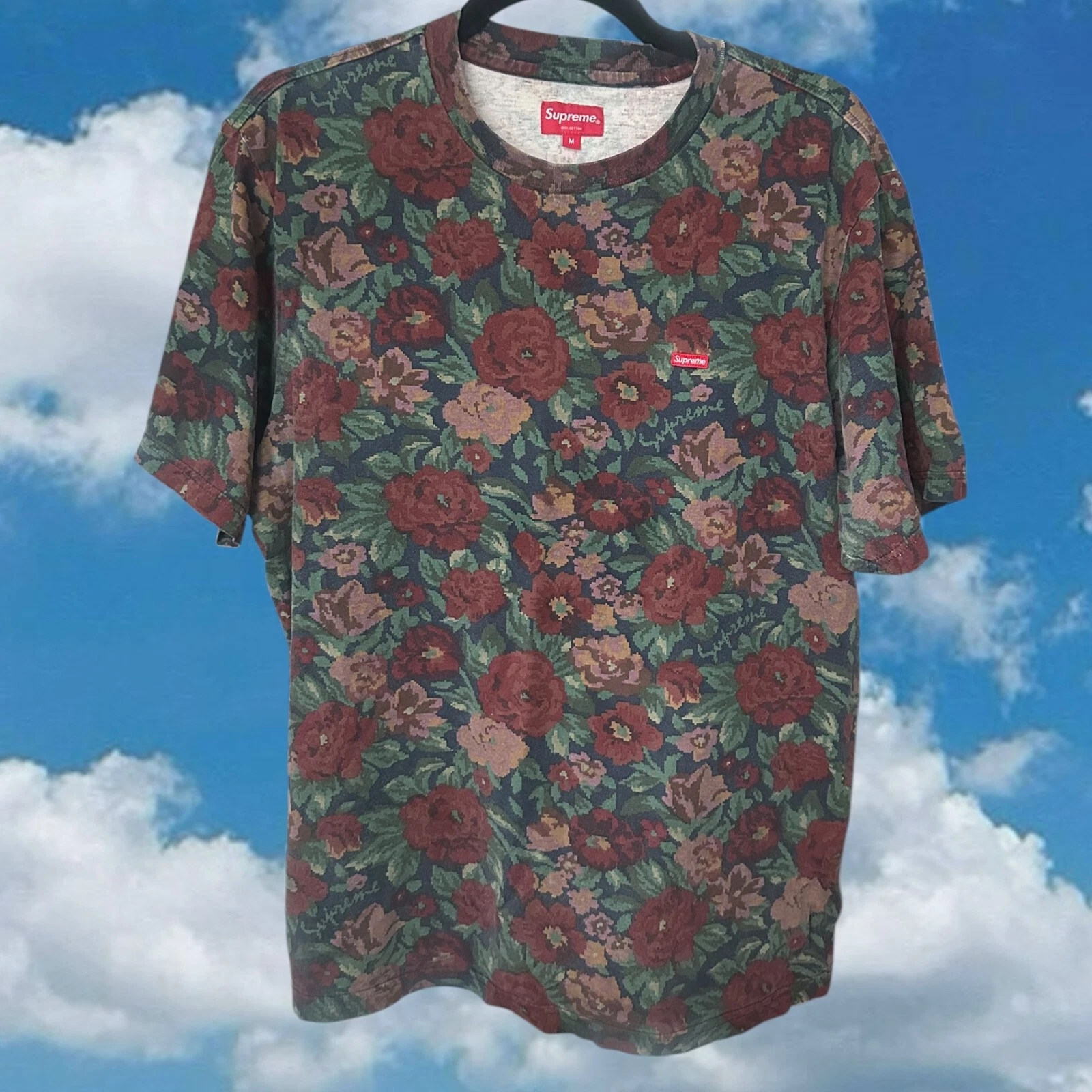 Chemise Supreme Taille Medium Petite Boîte Logo Tee Digi Floral Top 2020 Manches Courtes