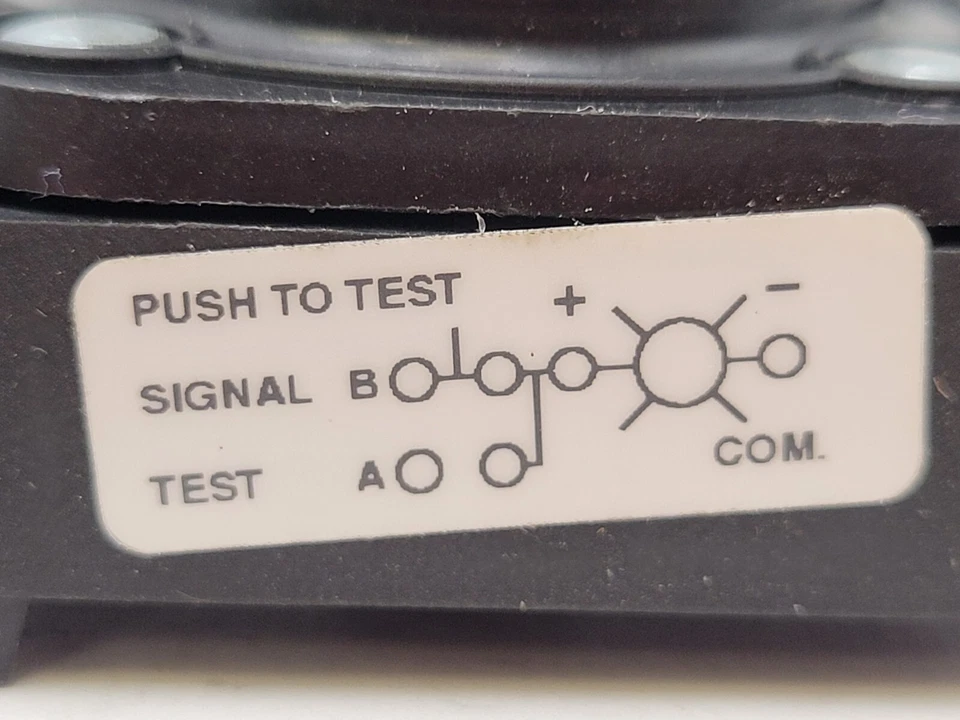 Allen-Bradley 800H-QRTH2R 30mm Pilot Light Red LED Push to Test 12-130V AC/DC - Image 3 of 4