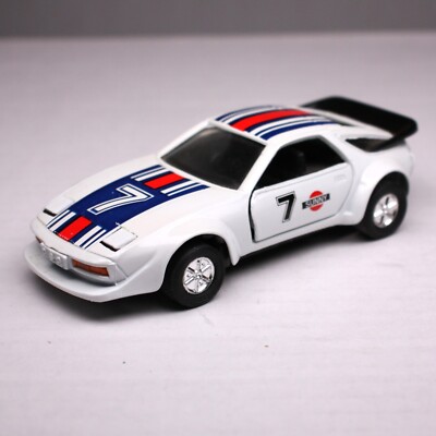ポルシェ928 マルティーニレーシングのミニカー s-l400.jpg