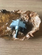 Lockheed brake adjuster