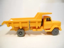 VINTAGE WIKING 1:87 SATURN TIPPER TRUCK 1110/1A FROM 1961-1967 ONLY MINT