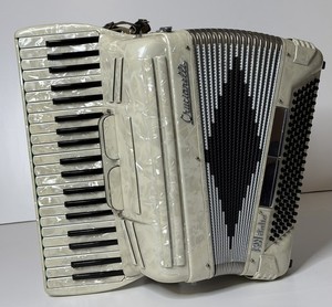 Crucianelli Accordions | eBay Crucianelli Accordions | eBay