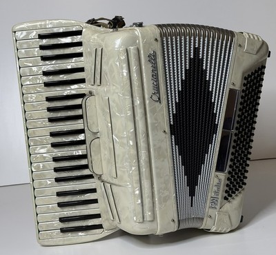 Pearl White Pancordion Crucianelli Piano Accordion LM 41/120