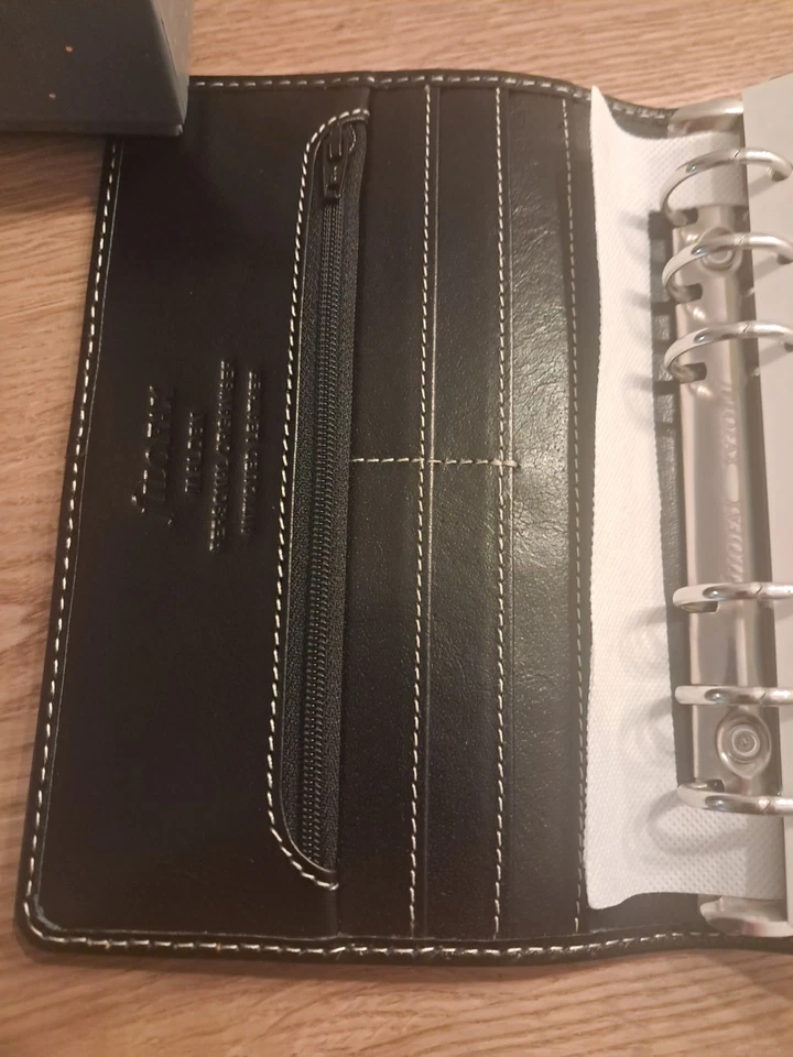 Filofax Malden Leder Terminplaner Personal Schwarz 2026 - Bild 3 von 4