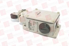 SIEMENS 3SE2-100-01S / 3SE210001S (USED)