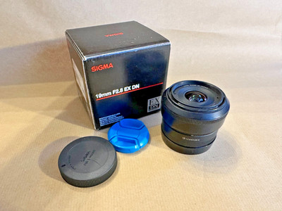 Sigma 19mm F2.8 DN Art für  Sony E-Mount APS-C Weitwinkel AF schwarz