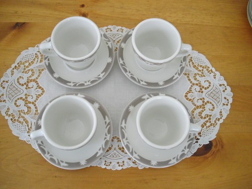 Vintage Syracuse China RESTAURANT DARK NUTMEG Coffee Cups + Saucers ~ Set of 4 ~ - Picture 10 of 17