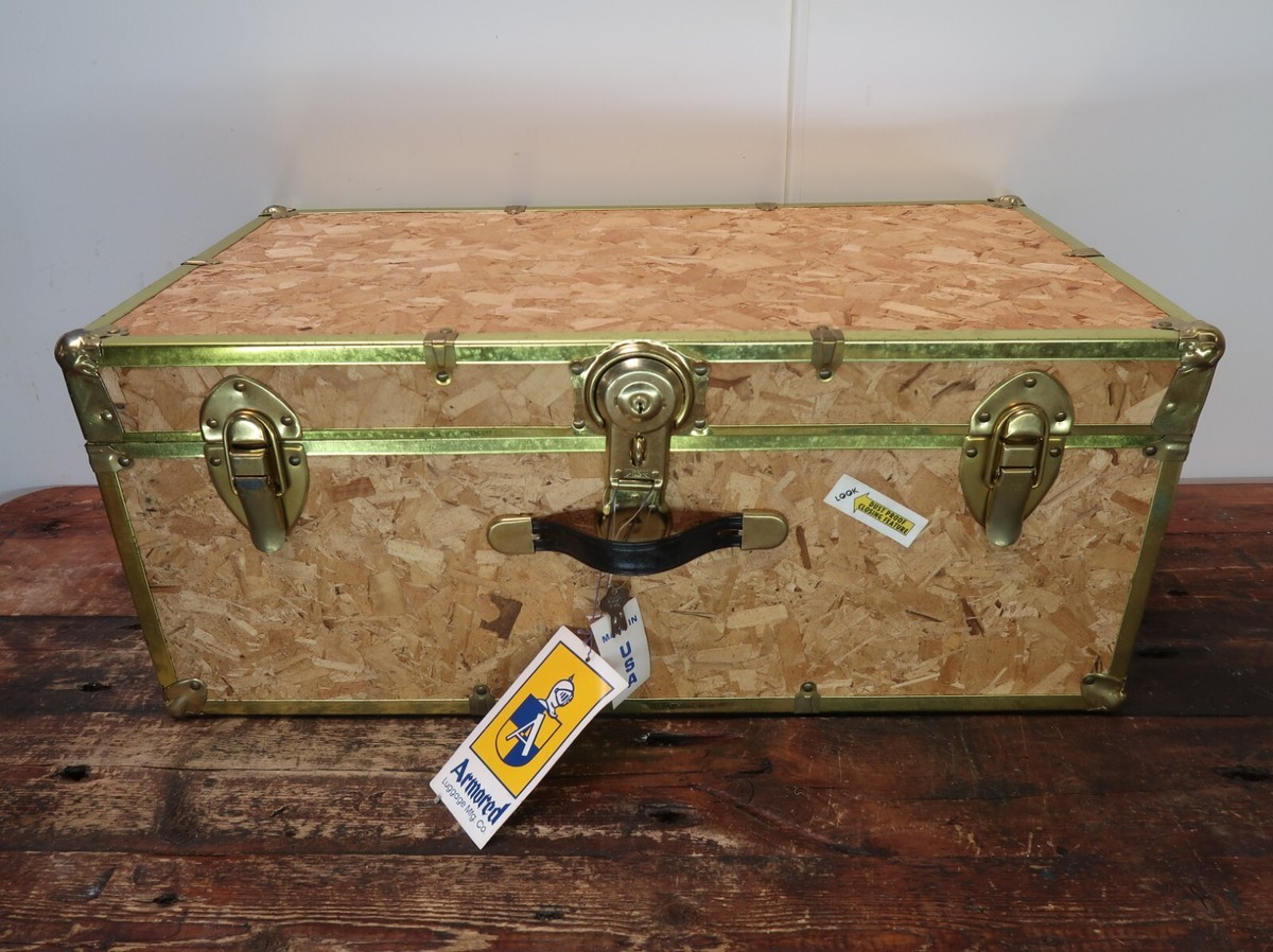 Armored Luggage Mfg Co. Steamer Trunk With Tags & Keys Armored Luggage Mfg Co. Steamer Trunk With Tags & Keys