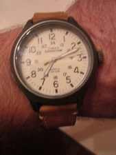TIMEX EXPEDITION WATCH - HEAVY CASE - LEATHER BAND - QUARTZ - BBA-34