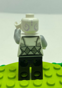 LEGO Star Wars Asajj Ventress Minifigure sw0615 White Torso Clone Wars 75087