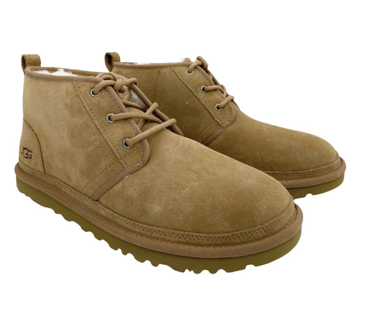 UGG Australia 3236 Neumel Boots for Men, Size 10 - Chestnut